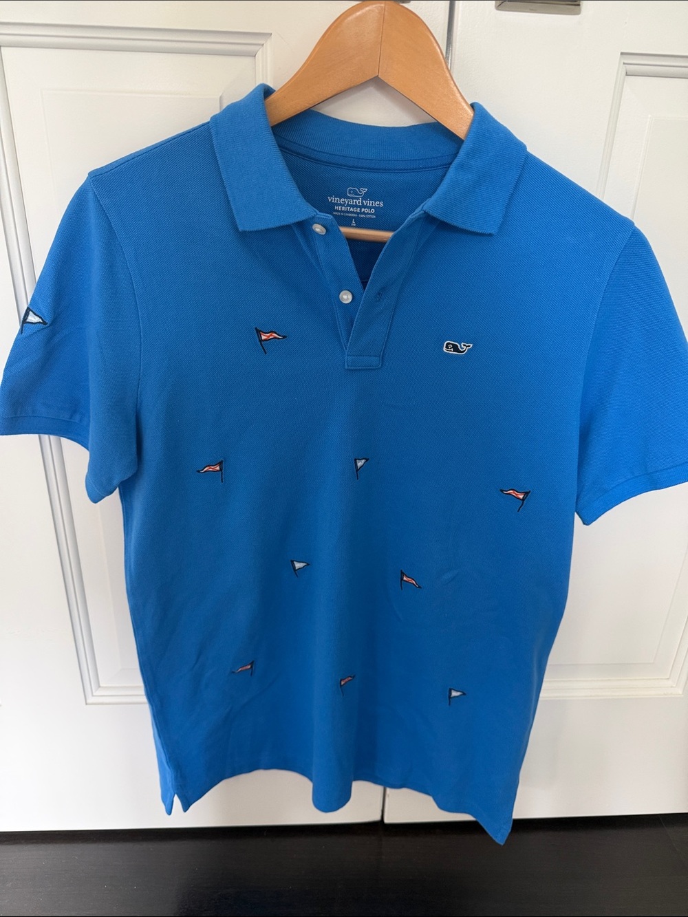 Vineyard Vines Boys Heritage Polo Golf Flag Print – Blue size large
